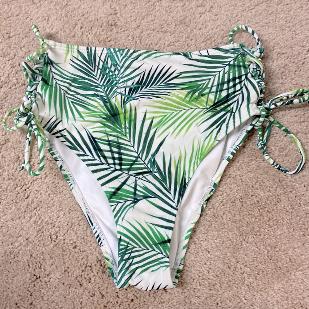 Palm leaf bikini bottoms